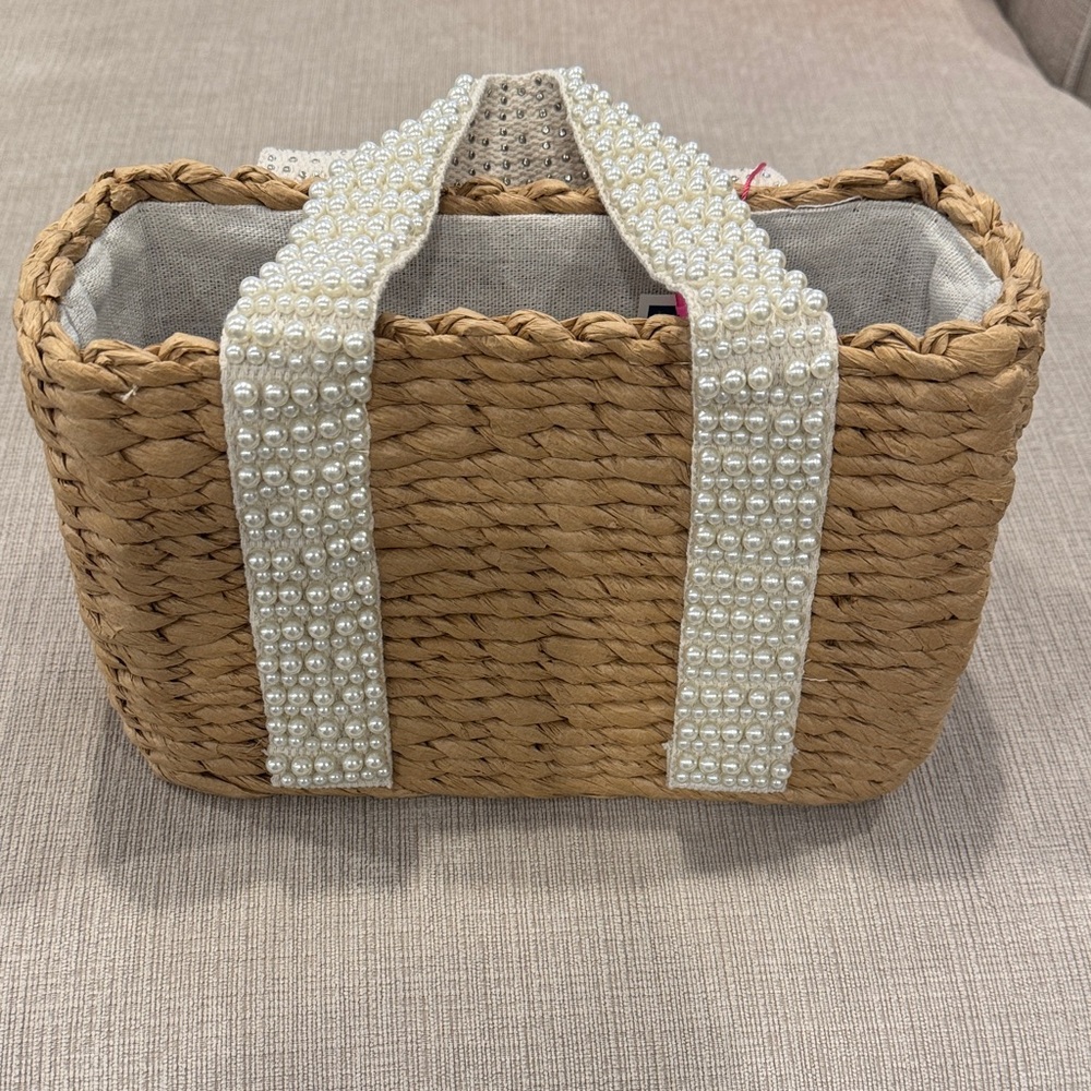 Elegant Pearl-Embellished Tan Woven Bag